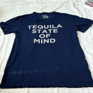 🆕 Chaser T-Shirt in size L. This shirt can be unisex.